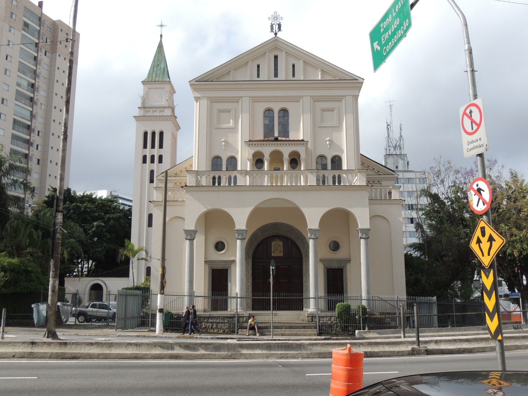 A matriz de São Geraldo, inaugurada em 1932, em fotografia de 2016.